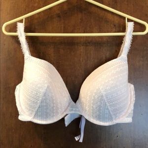 Full coverage VS bra